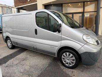 Renault Trafic 2.0 dCi LL29 L3 H1 3dr
