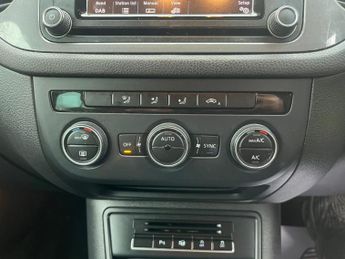 Volkswagen Tiguan 2.0 TDI BlueMotion Tech R-Line DSG 4WD Euro 6 (s/s) 5dr