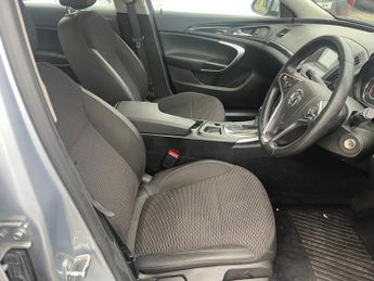 Vauxhall Insignia 2.0 CDTi SE Auto Euro 5 5dr