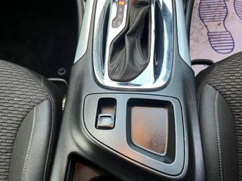 Vauxhall Insignia 2.0 CDTi SE Auto Euro 5 5dr