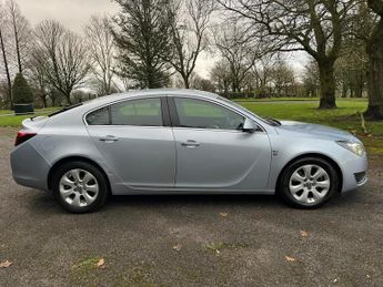 Vauxhall Insignia 2.0 CDTi SE Auto Euro 5 5dr