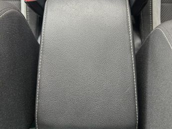 Volkswagen Golf 2.0 TSI BlueMotion Tech R DSG 4Motion Euro 6 (s/s) 5dr