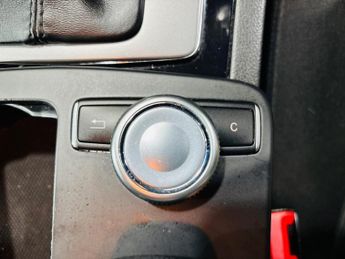 Mercedes-Benz C Class 2.1 C200 CDI BlueEfficiency Executive SE Auto Euro 5 5dr