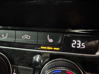 Volkswagen Passat 1.4 TSI GTE DSG Euro 6 (s/s) 5dr