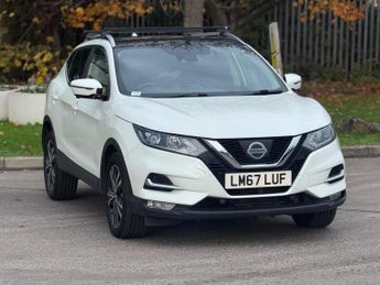 Nissan Qashqai 1.2 DIG-T N-Connecta XTRON Euro 6 (s/s) 5dr