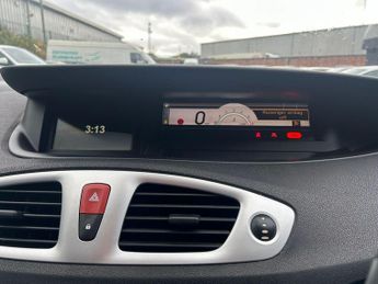 Renault Grand Scenic 1.5 dCi Dynamique TomTom Euro 5 5dr