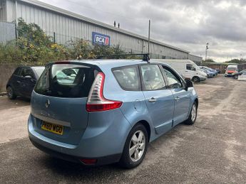 Renault Grand Scenic 1.5 dCi Dynamique TomTom Euro 5 5dr