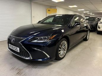 Lexus ES 2.5 300h Takumi E-CVT Euro 6 (s/s) 4dr