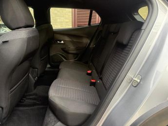 Peugeot E-2008 50kWh Active Premium + Auto 5dr (7kW Charger)