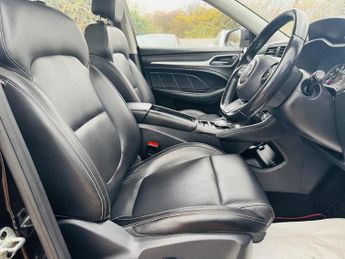 MG MG ZS 44.5kWh Exclusive Auto 5dr