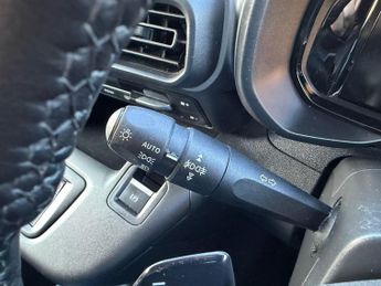 VAUXHALL COMBO LIFE ULTIMATE XL