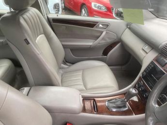 Mercedes-Benz C Class 2.1 C220 CDI Elegance SE 5dr