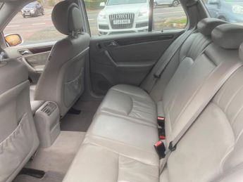 Mercedes-Benz C Class 2.1 C220 CDI Elegance SE 5dr