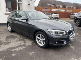 BMW 1 Series 1.5 118i SE Business Hatchback 5dr Petrol Auto Euro 6 (s/s) (136