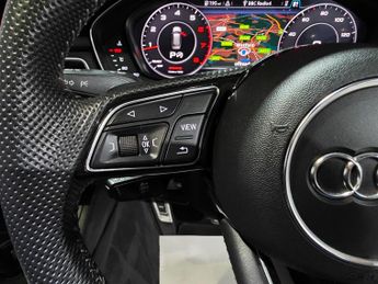 Audi A4 Avant 2.0 TFSI 40 Black Edition S Tronic Euro 6 (s/s) 5dr