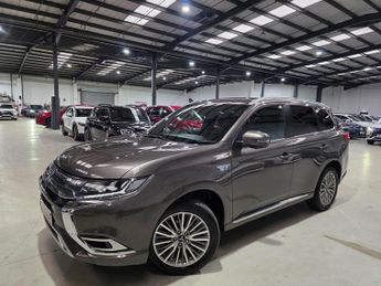 Mitsubishi Outlander 2.4h TwinMotor 13.8kWh 4h CVT 4WD Euro 6 (s/s) 5dr