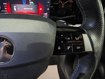 Vauxhall Astra 1.6 12.4kWh GS Line Auto Euro 6 (s/s) 5dr