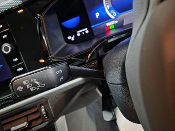 Volkswagen Polo 1.0 TSI Life DSG Euro 6 (s/s) 5dr