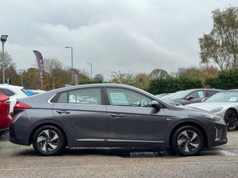 Hyundai IONIQ 1.6 h-GDi Premium SE DCT Euro 6 (s/s) 5dr