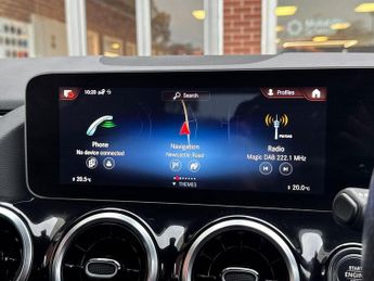 Mercedes-Benz GLA 1.3 GLA180 AMG Line (Executive) 7G-DCT Euro 6 (s/s) 5dr