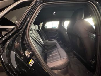 Audi A3 1.5 TFSI 35 S line Sportback 5dr Petrol S Tronic Euro 6 (s/s) (1