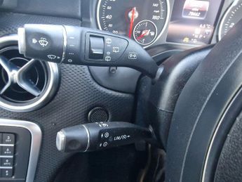 Mercedes-Benz A Class 1.5 A180d SE 7G-DCT Euro 6 (s/s) 5dr