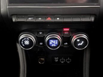 Renault Captur 1.0 TCe techno Euro 6 (s/s) 5dr