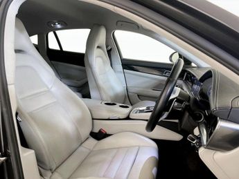 Porsche Panamera 3.0 V6 4 Saloon PDK 4WD Euro 6 (s/s) 5dr