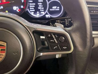 Porsche Panamera 3.0 V6 4 Saloon PDK 4WD Euro 6 (s/s) 5dr