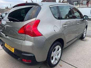 Peugeot 3008 1.6 e-HDi Active EGC Euro 5 (s/s) 5dr