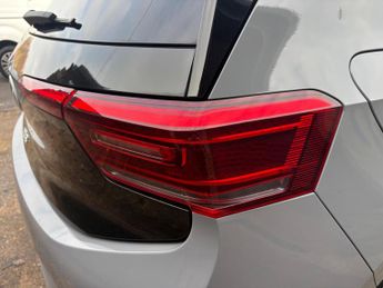 Volkswagen ID.3 Pro Performance 58kWh Business Auto 5dr