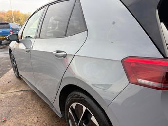 Volkswagen ID.3 Pro Performance 58kWh Business Auto 5dr