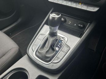 Hyundai Kona 1.6h-GDi Hybrid Premium 5dr Automatic