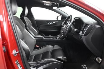 Volvo V60 2.0 B4 MHEV R-Design Auto Euro 6 (s/s) 5dr