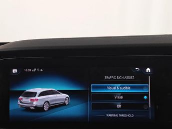 Mercedes-Benz E Class 2.0 E300de 13.5kWh AMG Line (Premium) G-Tronic+ Euro 6 (s/s) 5dr