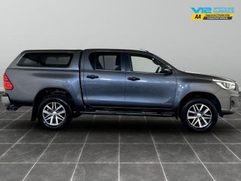 Toyota Hilux 2.4 D-4D Invincible X Auto 4WD Euro 6 (s/s) 4dr (TSS)