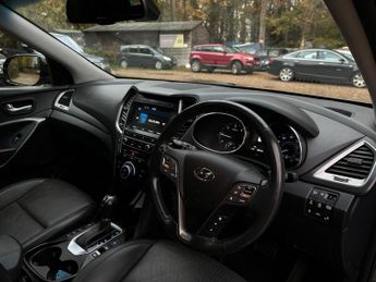 Hyundai Santa Fe 2.2 CRDi Blue Drive Endurance Edition Auto 4WD Euro 6 (s/s) 5dr 