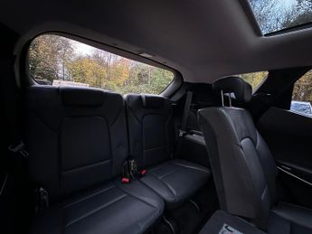 Hyundai Santa Fe 2.2 CRDi Blue Drive Endurance Edition Auto 4WD Euro 6 (s/s) 5dr 