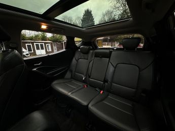 Hyundai Santa Fe 2.2 CRDi Blue Drive Endurance Edition Auto 4WD Euro 6 (s/s) 5dr 