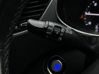 Hyundai Santa Fe 2.2 CRDi Blue Drive Endurance Edition Auto 4WD Euro 6 (s/s) 5dr 