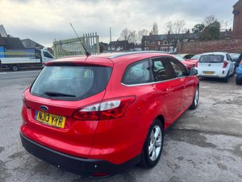 Ford Focus 1.6 Zetec Powershift Euro 5 5dr