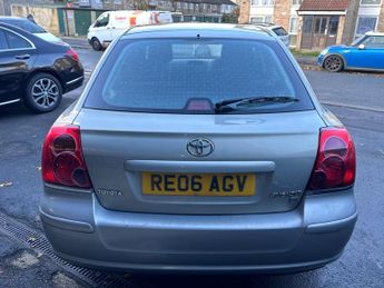 Toyota Avensis 1.8 VVT-i Colour Collection 5dr