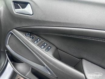 Vauxhall Crossland 1.2 Turbo Elite Nav Auto Euro 6 (s/s) 5dr