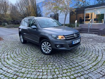 Volkswagen Tiguan 2.0 TDI BlueMotion Tech Match 4WD Euro 5 (s/s) 5dr
