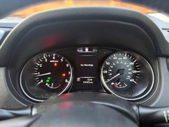 Nissan Qashqai 1.2 DIG-T Acenta XTRON Euro 6 (s/s) 5dr