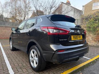 Nissan Qashqai 1.2 DIG-T Acenta XTRON Euro 6 (s/s) 5dr