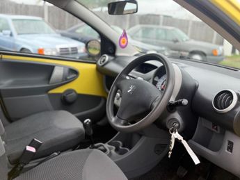 Peugeot 107 1.0 12V Urban Euro 4 5dr
