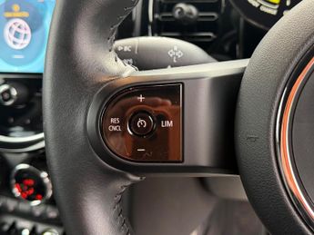 MINI Electric Hatch Cooper SE 32.6kWh Level 2 Auto 3dr