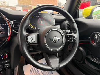 MINI Electric Hatch Cooper SE 32.6kWh Level 2 Auto 3dr