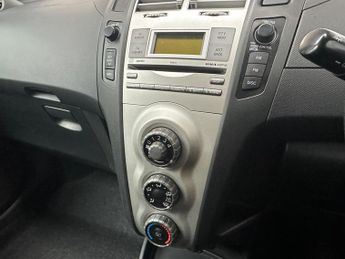 Toyota Yaris 1.0 VVT-i T2 3dr